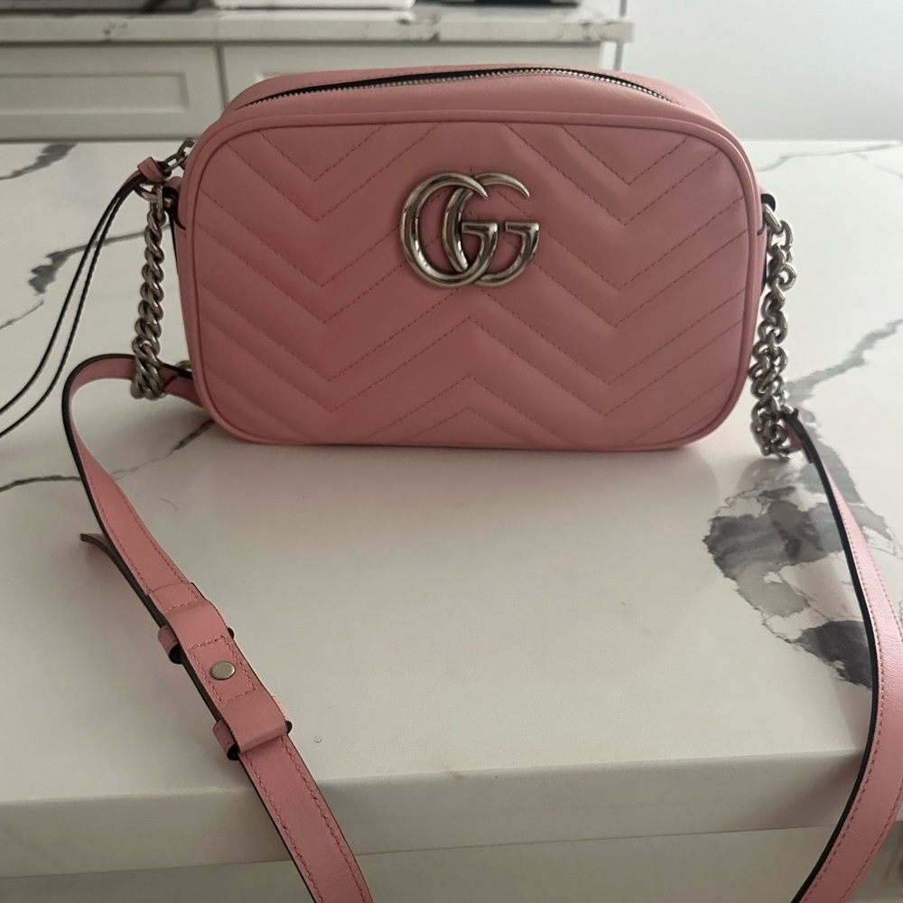 Gucci GG Marmont Matelassé Leather Crossbody Bag Pink